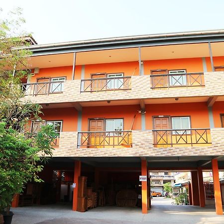Khunsri Resort Art Boutique Hotel Патая Екстериор снимка
