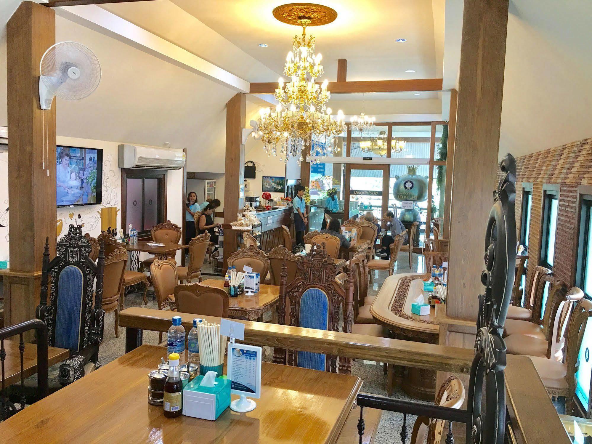 Khunsri Resort Art Boutique Hotel Патая Екстериор снимка