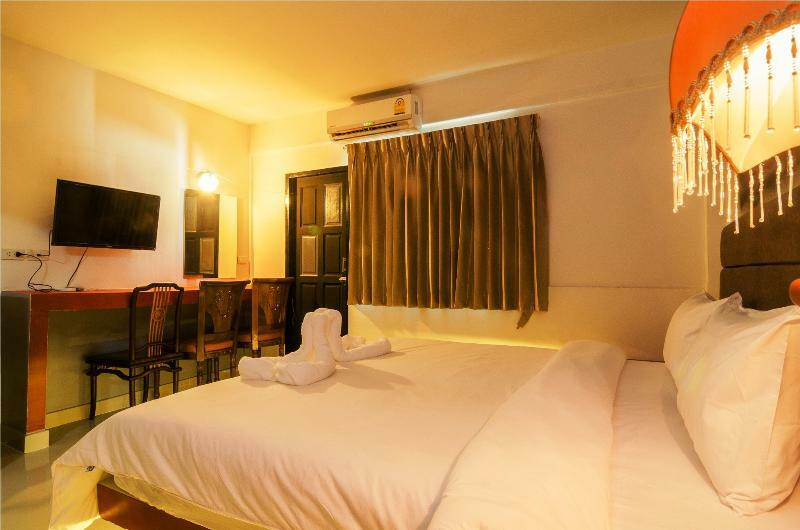Khunsri Resort Art Boutique Hotel Патая Екстериор снимка